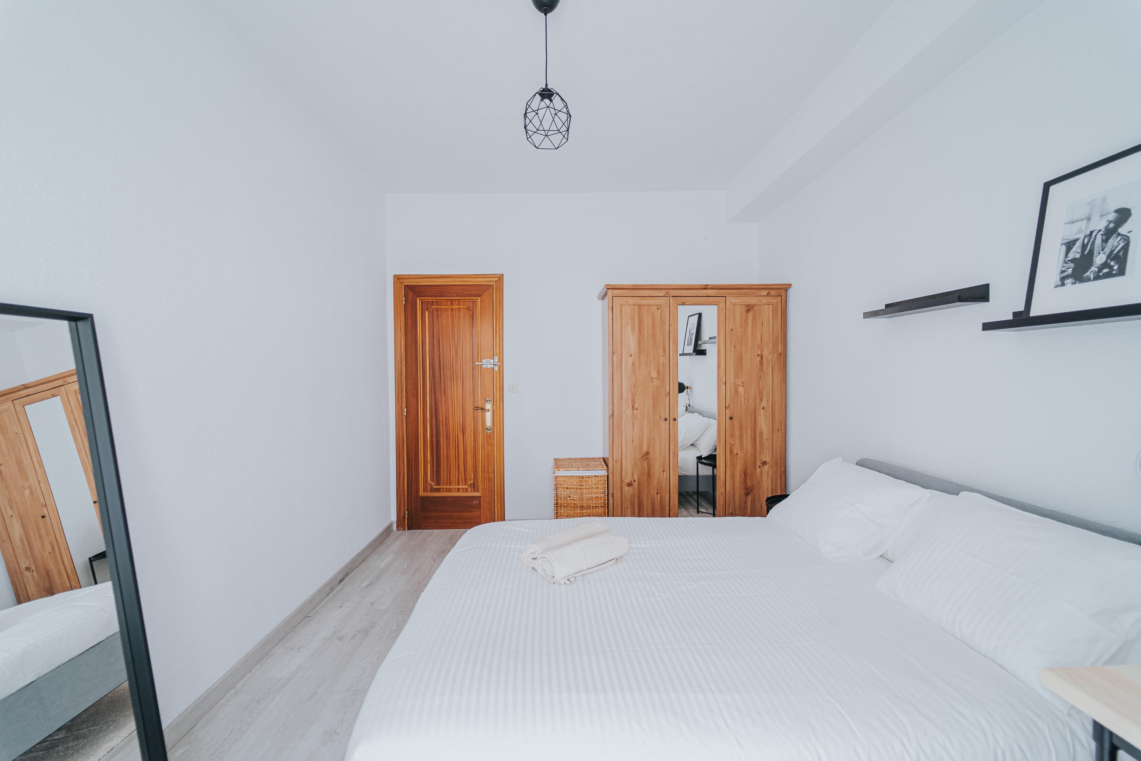 Picture of unit ES-15-037-001-02H