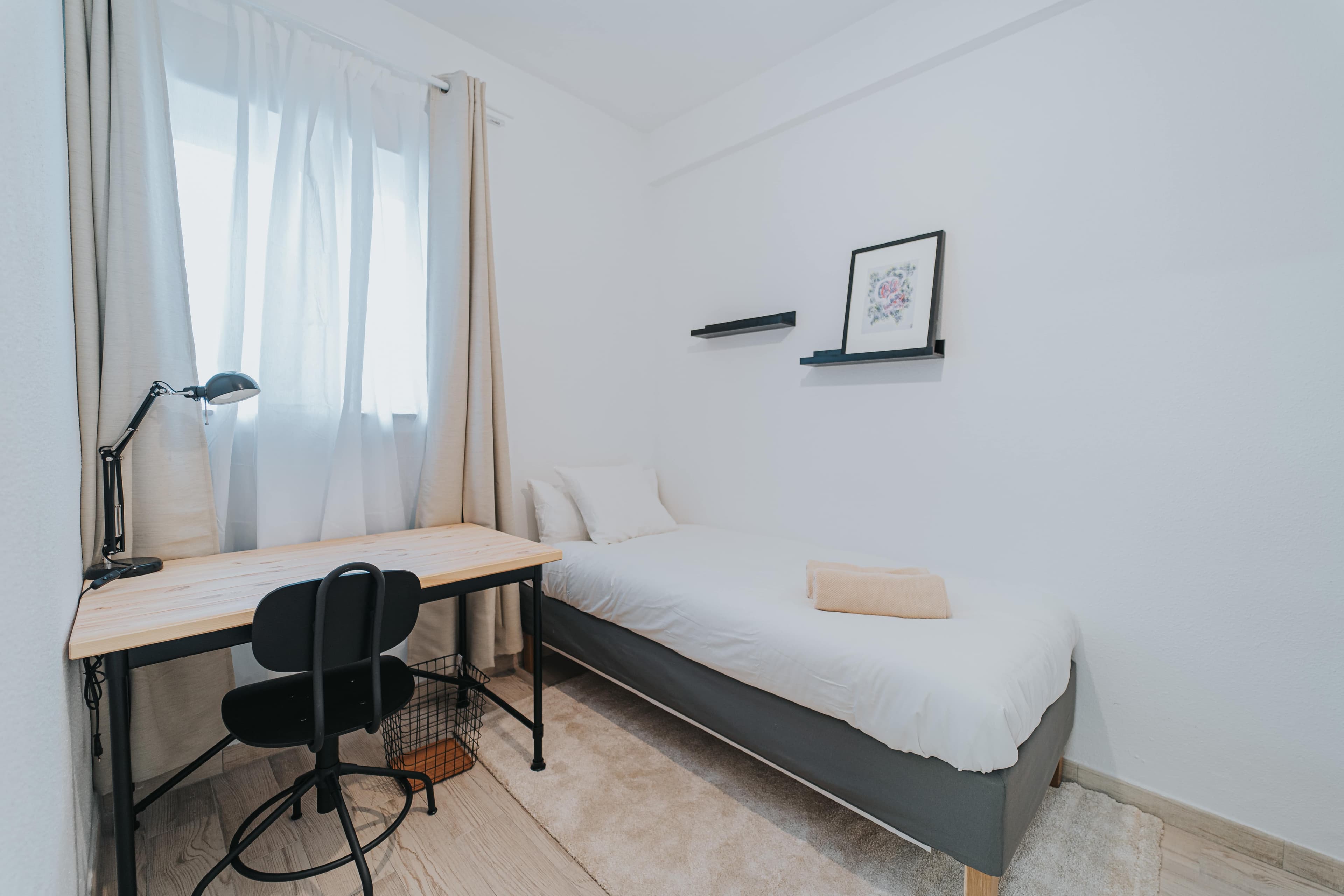 Picture of unit ES-15-037-001-05H