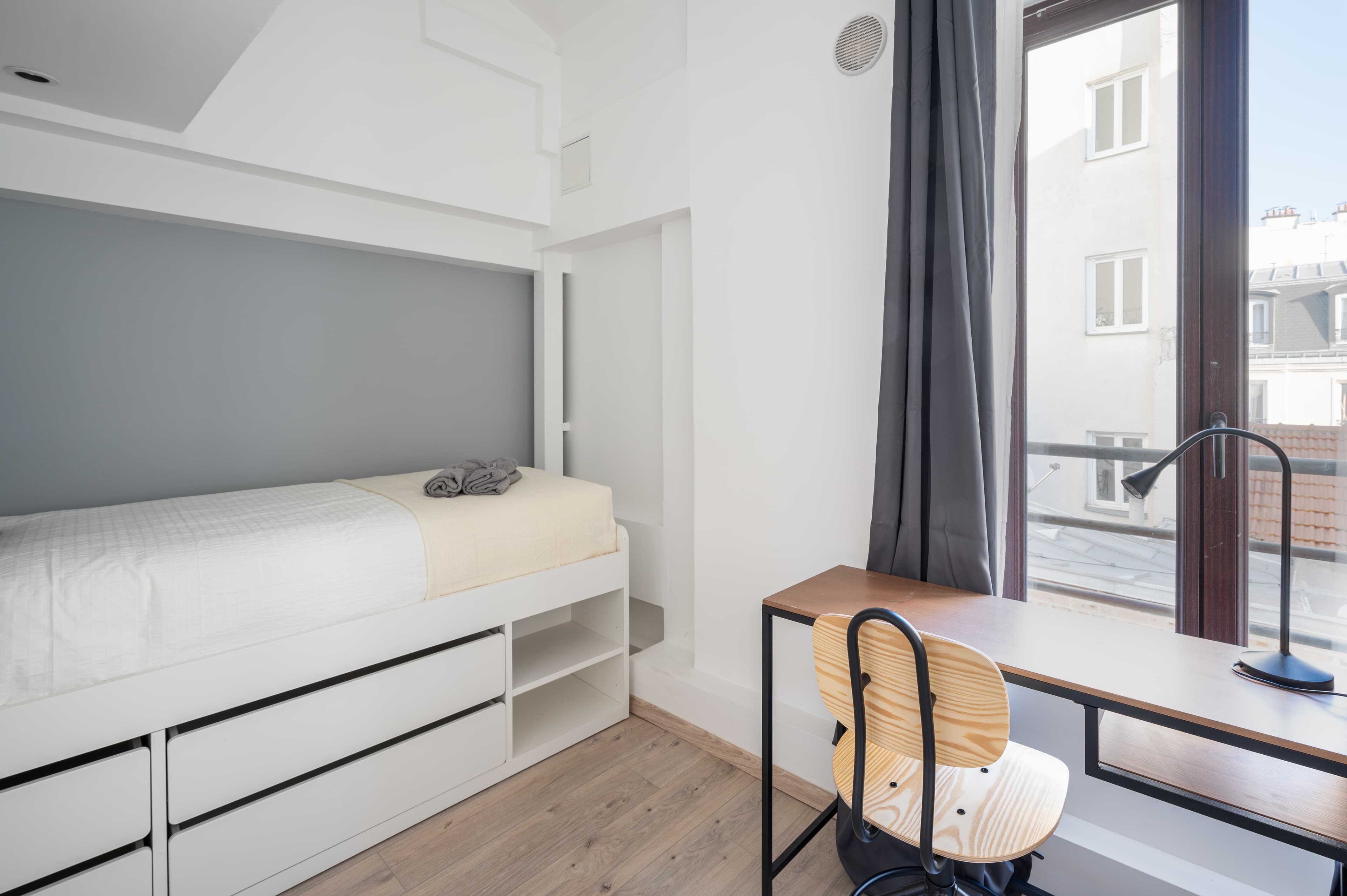 Picture of unit FR-18-001-001-04H