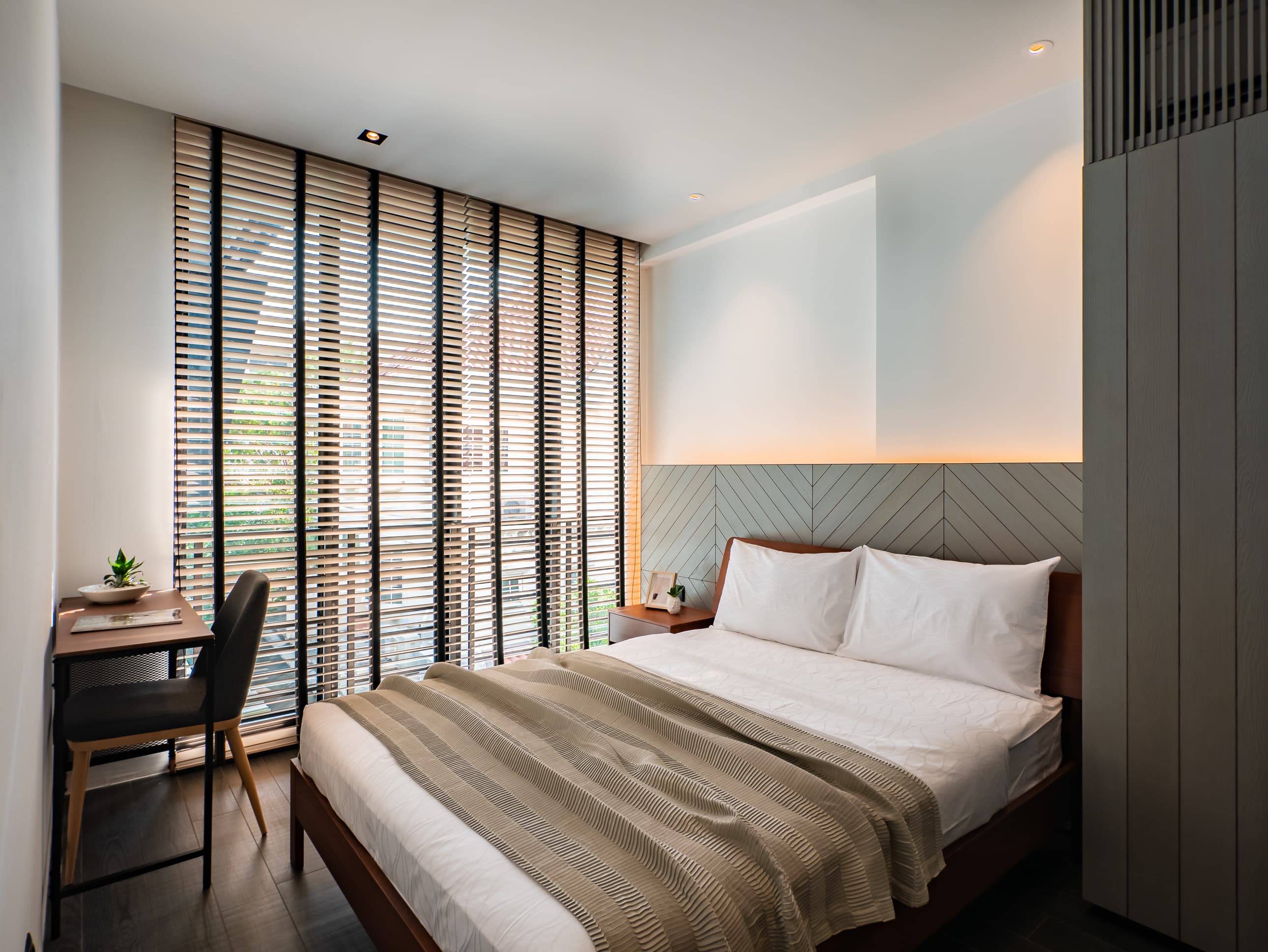 Marketing picture of unit SG-01-027-007-02