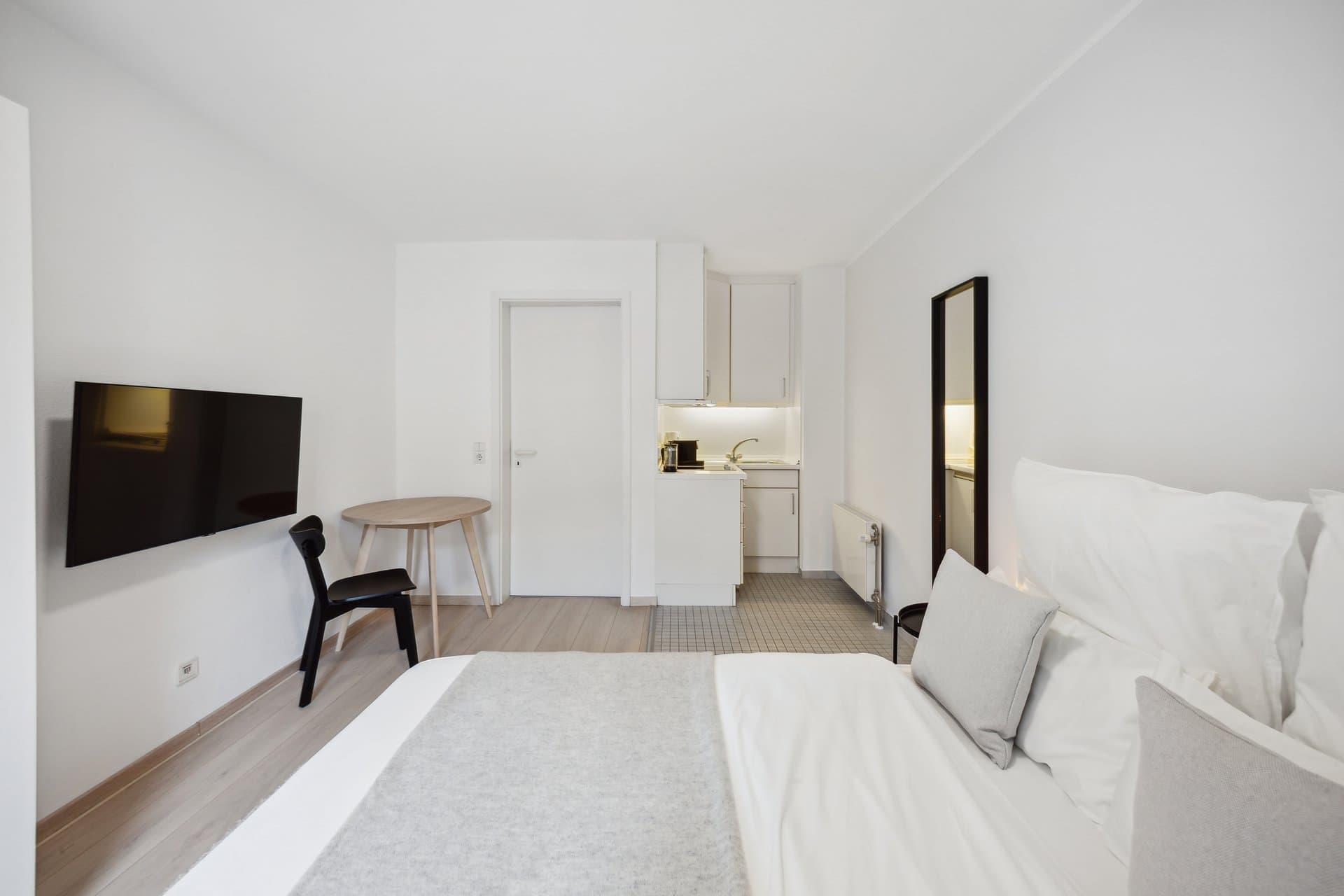 Picture of unit DE-04-070-012-01