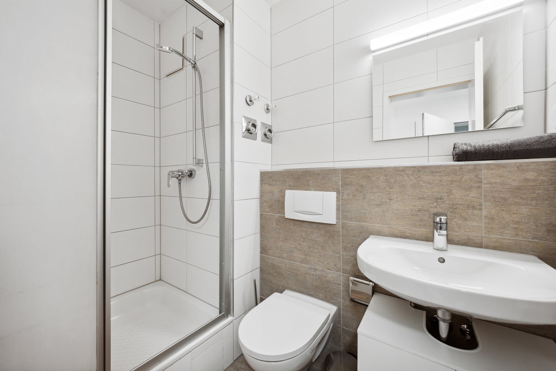 Picture of unit DE-04-070-012-01