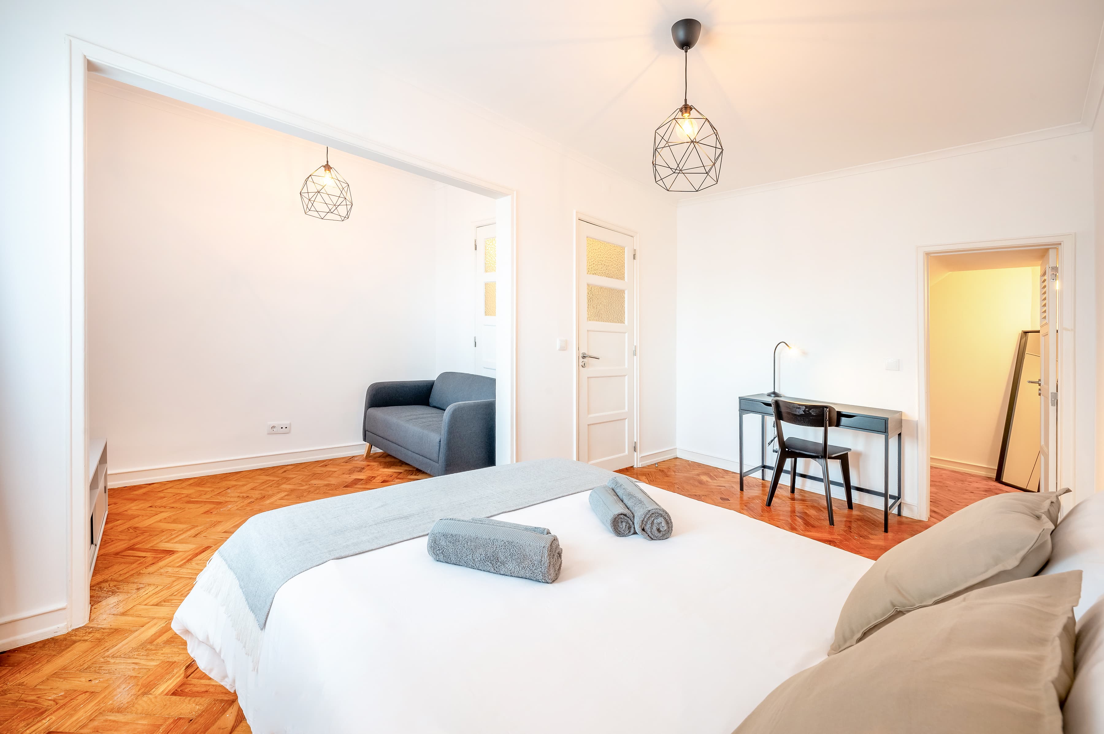 Marketing picture of unit PT-17-151-002-001