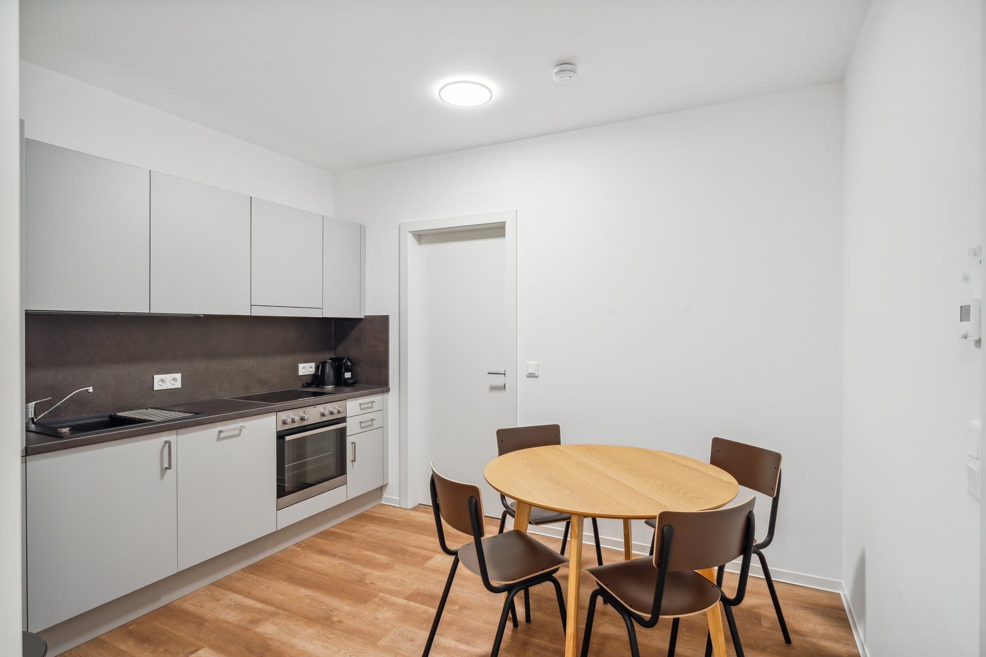 Picture of unit AT-21-001-118-01