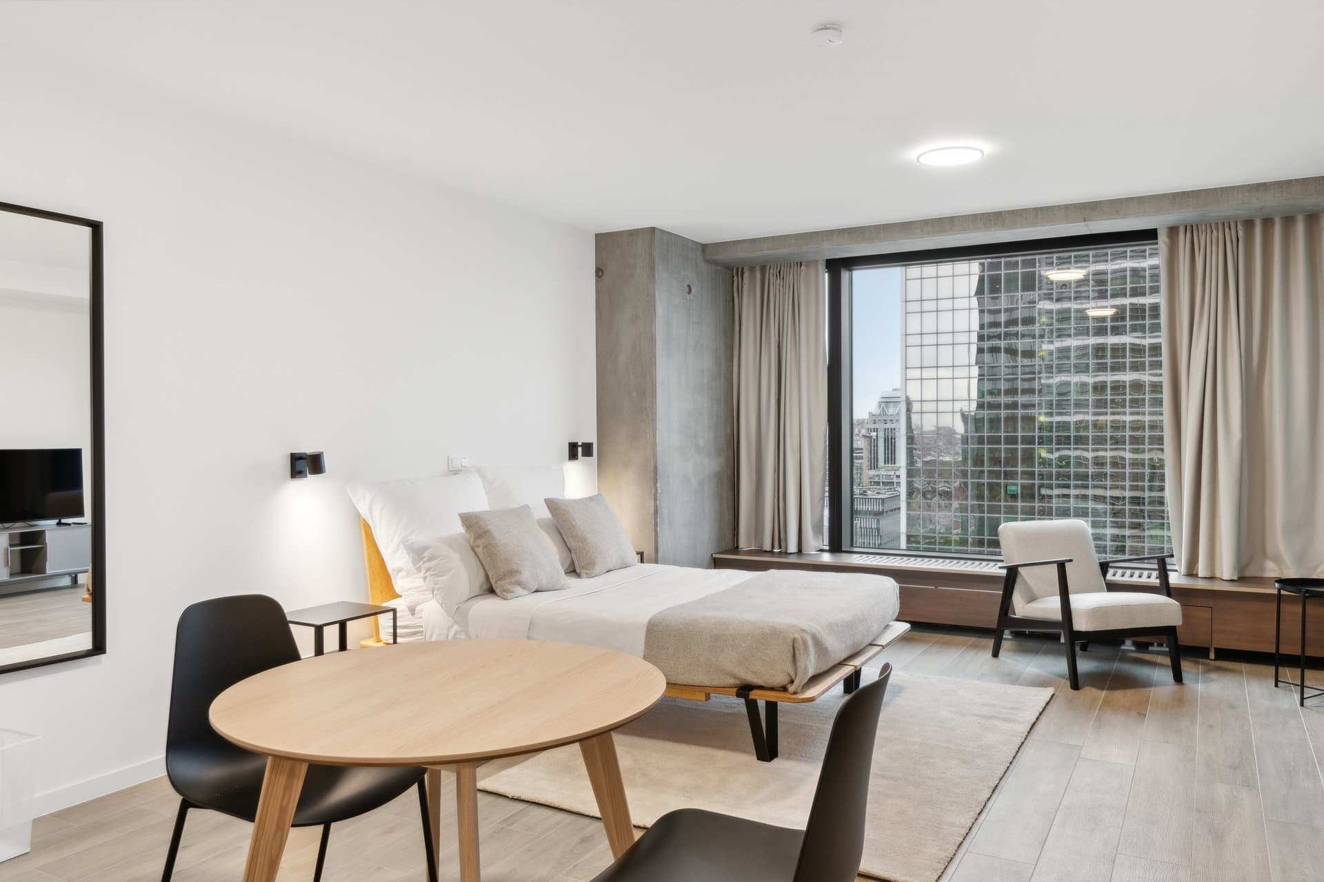 Picture of unit BE-23-003-076-001